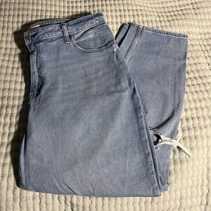 Abercrombie Curve Love High Rise Mom Jeans